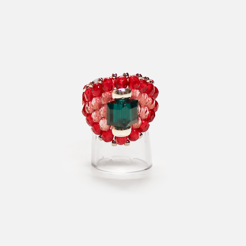 〈Needles（ニードルズ）〉x〈Tie A Knot（タイアノット）〉 Beads Ring